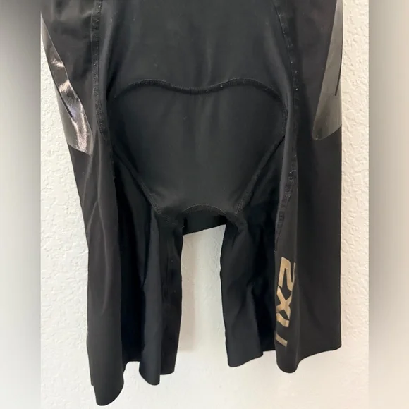2XU Women/Junior TriSuit Active Front Zip Triathlon Black Sleeveless Skinsuit S - Picture 7 of 10